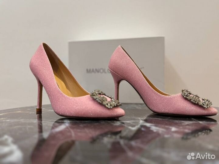 Туфли женские Manolo Blahnik