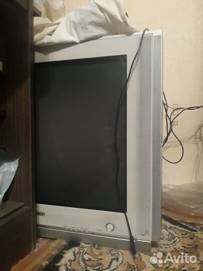 Телевизор samsung