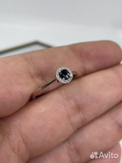 Золотое кольцо с брилл., Сапфир 1.80 гр