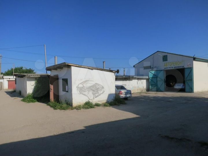 Гараж, > 30 м²