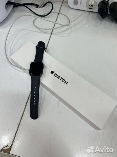 Часы apple watch se 40 mm