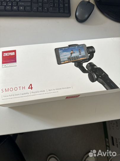 Стабилизатор для телефона Zhiyun Smooth 4