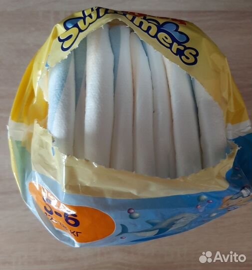 Трусики подгузники и шапочка для плавания