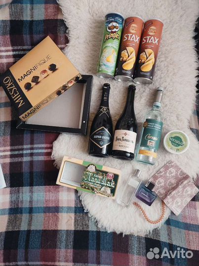 Банки, настенные календари