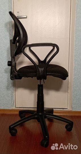 Компьютерное кресло, офисный стул