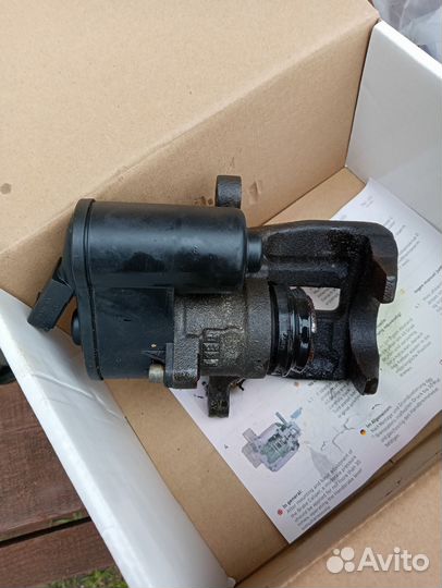 Задний тормозной суппорт