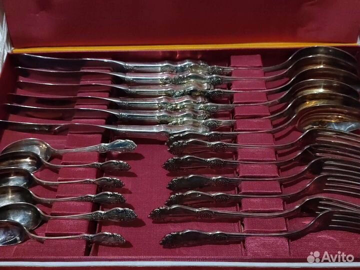 Набор столовых приборов. бронь