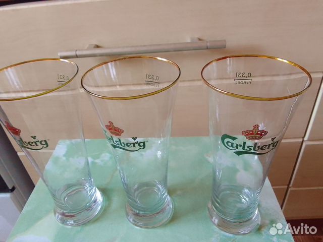 Три пивных бокала Carlsberq
