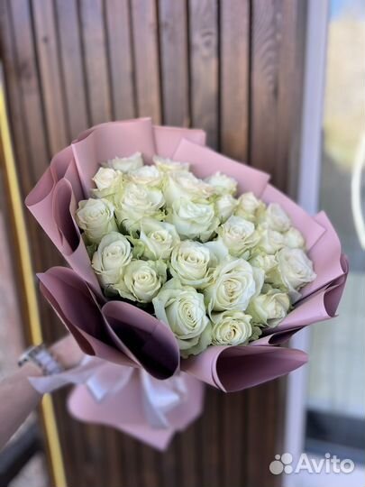 Цветы розы и букеты с доставкой 24/7