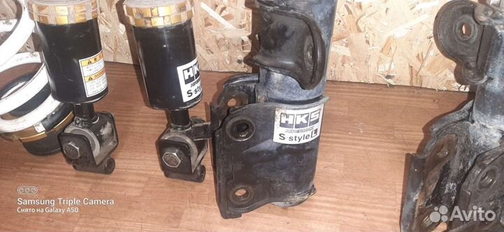 Стойки nissan сирена