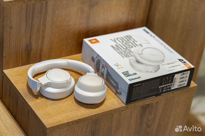 Беспроводные наушники JBL Tune 760NC