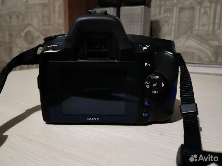 Зеркальный фотоаппарат Sony