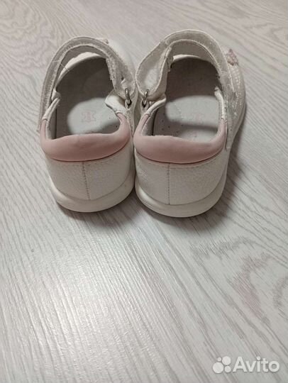 Туфли для девочки