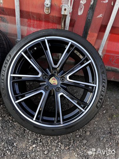 Оригинальные колеса Porsche Panamera R21