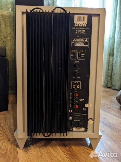 Сабвуфер BBK FSW-208