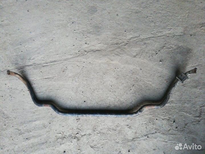 Стабилизатор поперечной устойчивости передний