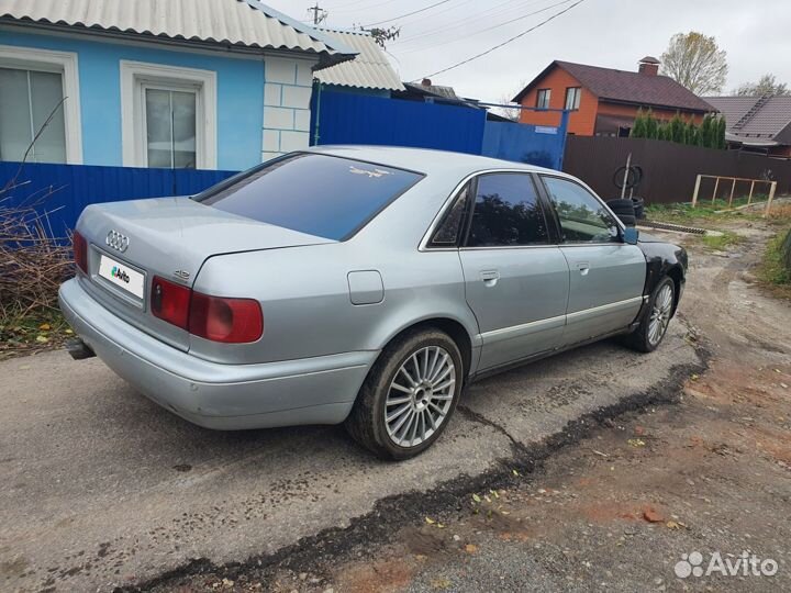 Audi A8 4.2 AT, 1998, 256 652 км