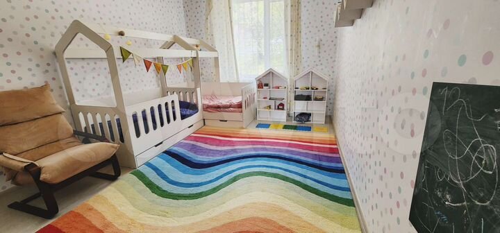 Дом 325 м² на участке 10 сот.