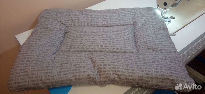 Лежанка для кошек и собак