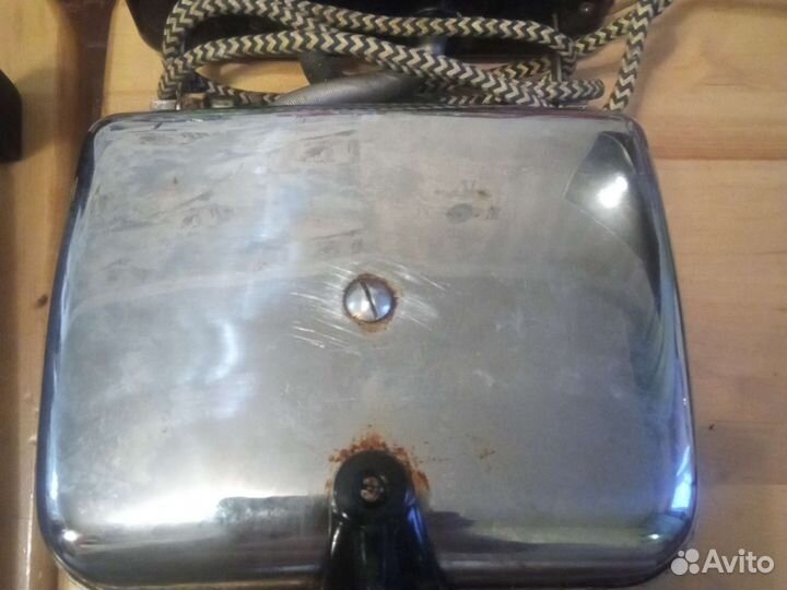 Большая тяжёлая вафельница СССР