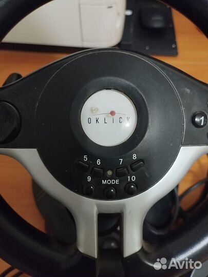 Игровой руль с педалями для пк
