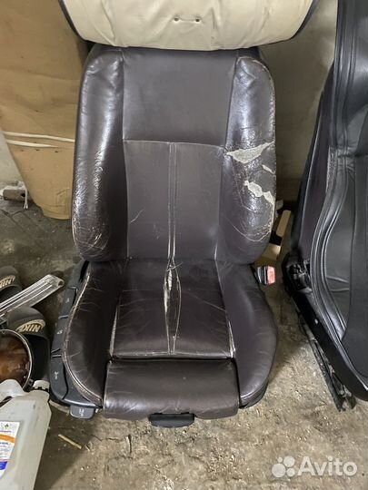 Сиденья спорт рекаро bmw e39