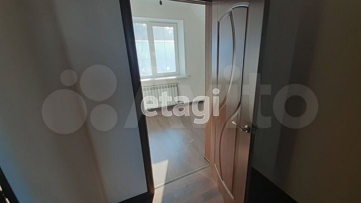 Коттедж 180 м² на участке 18 сот.