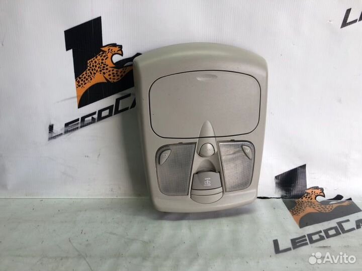 Плафон подсветки салона передний Ssangyong Rexton