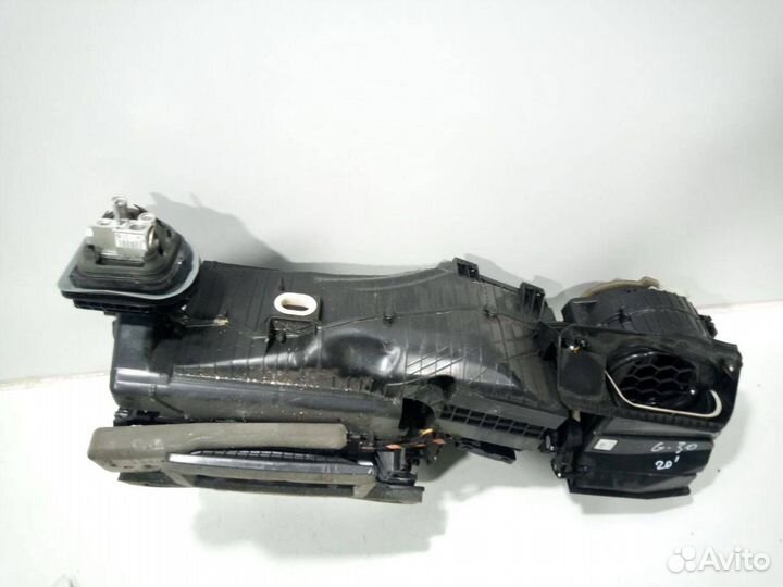 Отопитель в сборе (печка) BMW 5 G30/G31 G30 2019