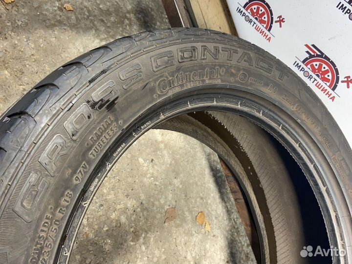 Continental CrossContact UHP E 235/50 R18