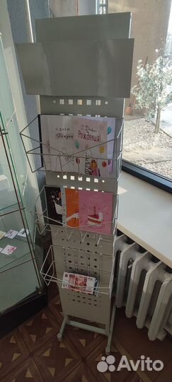 Стеклянная тумба