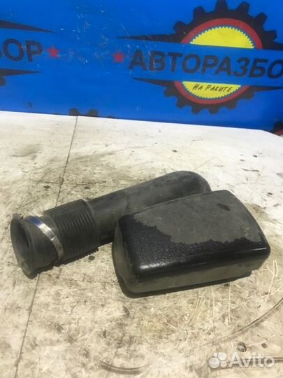 Резонатор воздушного фильтра Opel Astra H