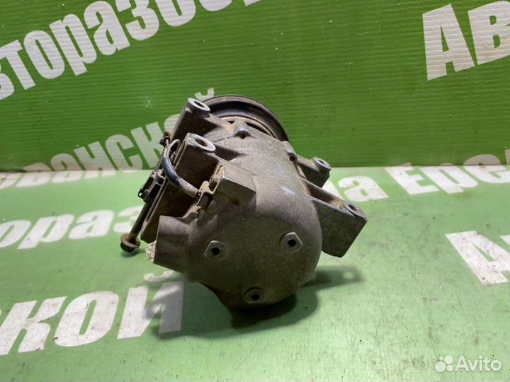 Компрессор кондиционера Nissan Primera P11 GA16DE