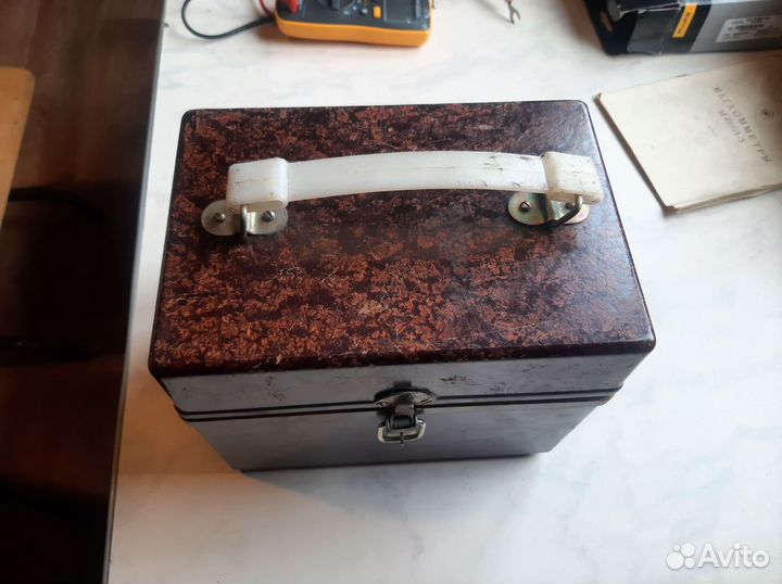 Мегаомметр М4100/3