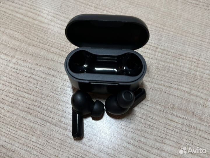 Беспроводные наушники