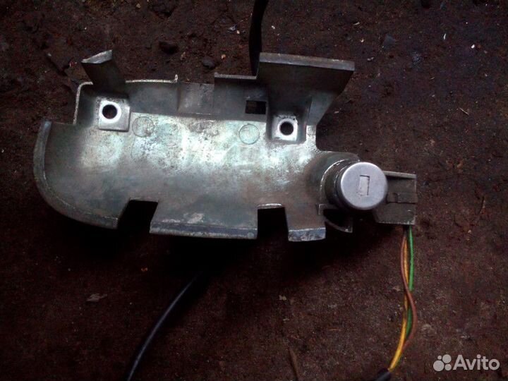 Личиинка замка двери задней левой Volvo S40 1995-2