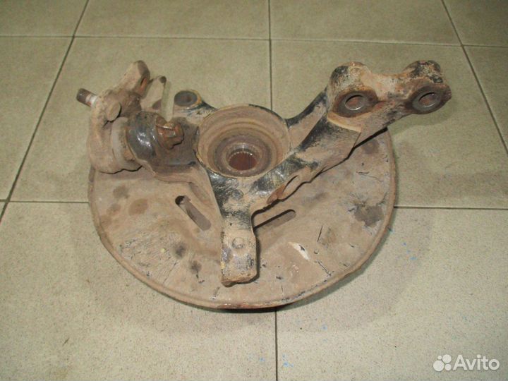 Кулак поворотный П/П Toyota Corolla (E120)