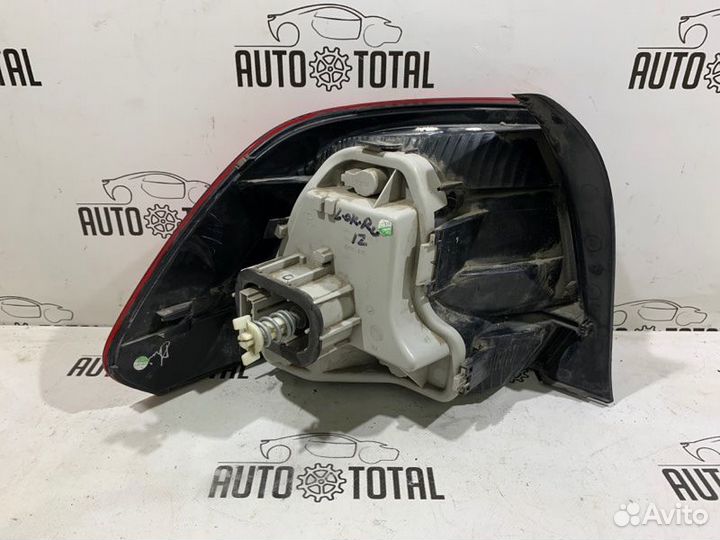 Фонарь задний правый Volkswagen Polo sedan (MK5)