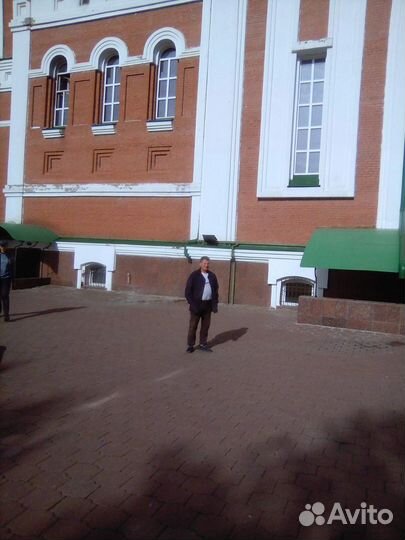 Бригада строителей каменщики, кровельщики