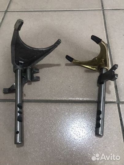 Вилки коробки передач для Рено Лoган