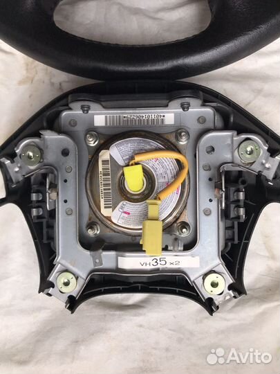 Руль. Рулевое колесо митсубиси аутлендер 1. Руль