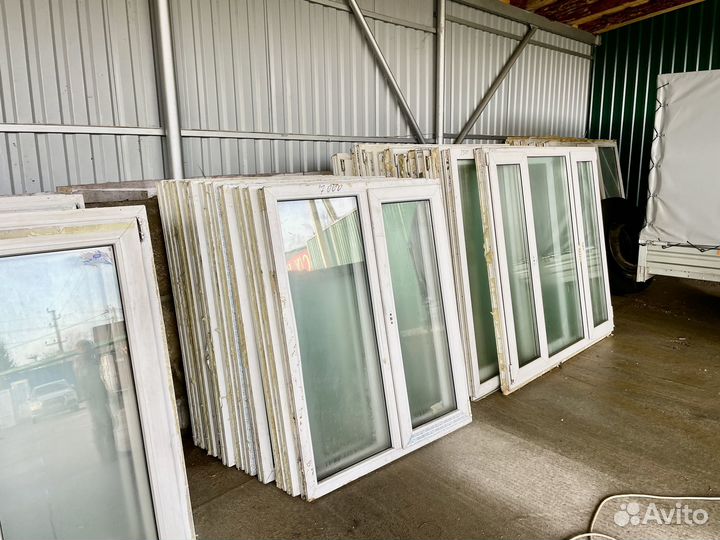 Пластиковые окна и двери б/у