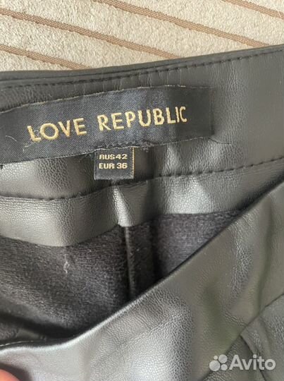 Кожаные брюки love republic