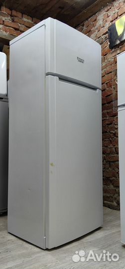 Холодильник hotpoint ariston 180x60x60sm