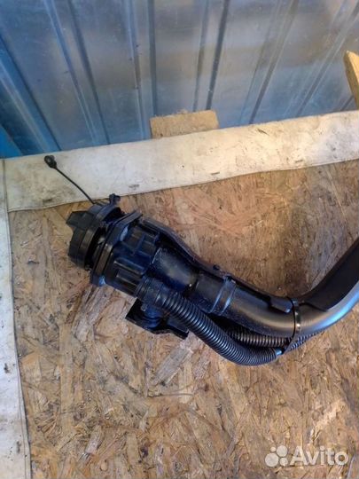 Заливная горловина Kia Rio 3 Hyundai Solaris 1