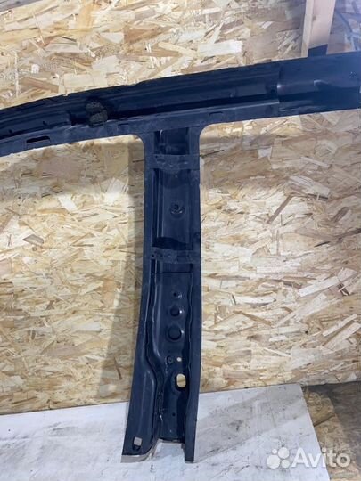 Панель боковая кузова/стойка правая Nissan X-Trail