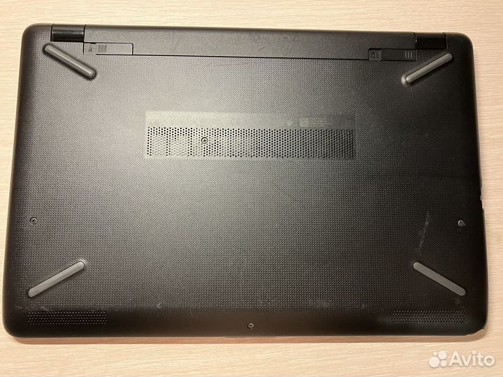 Ноутбук HP 15-rb028ur