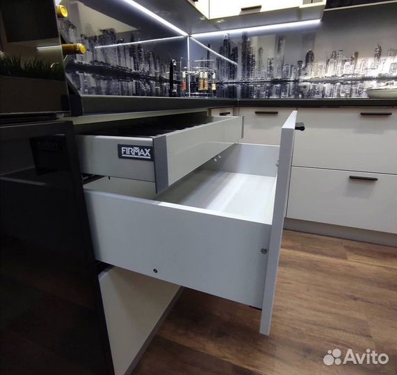 Кухонный Гарнитур