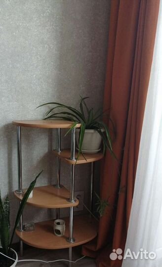 Подставка для цветов напольная