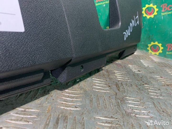 Подрулевой пластик Renault Fluence седан 1.6 2010